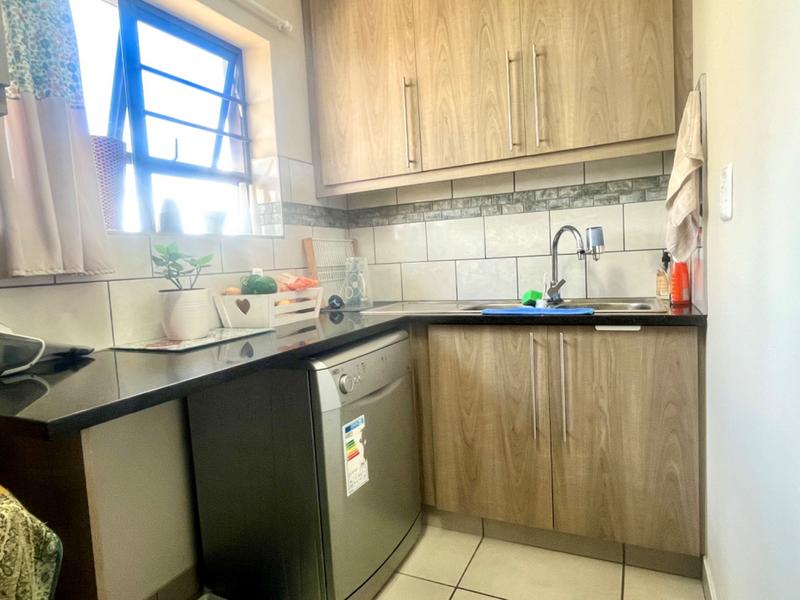 3 Bedroom Property for Sale in Reebok Western Cape